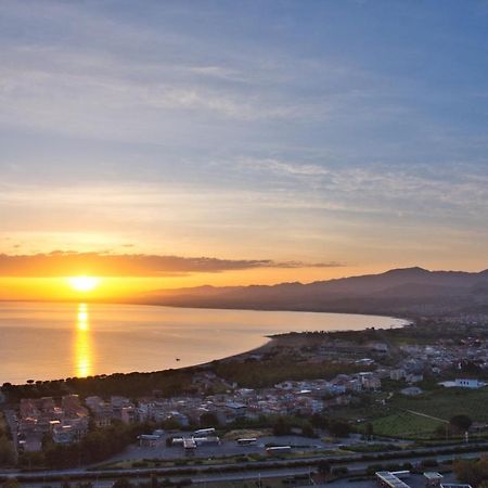 B&B Scirocco House Oliveri Εξωτερικό φωτογραφία