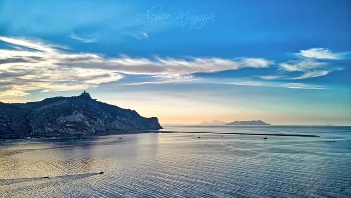 B&B Scirocco House Oliveri Εξωτερικό φωτογραφία