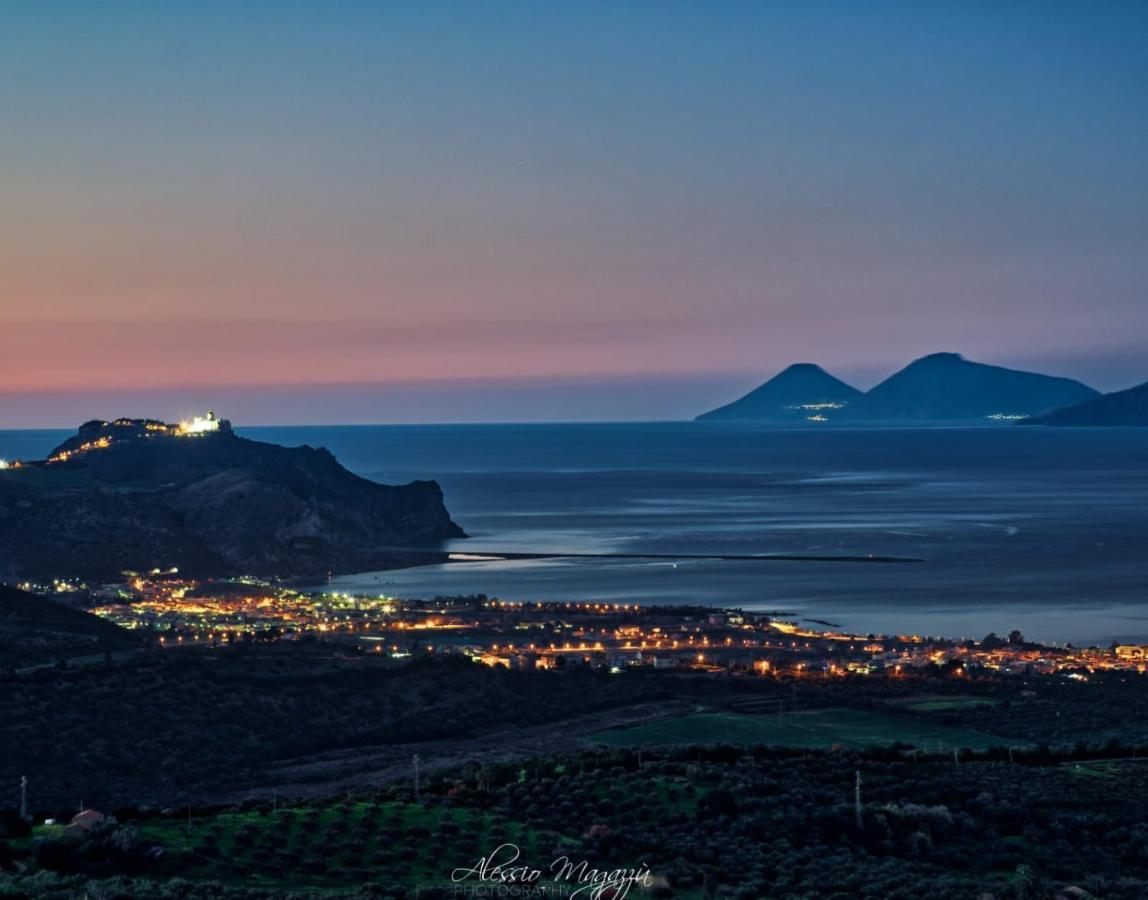B&B Scirocco House Oliveri Εξωτερικό φωτογραφία