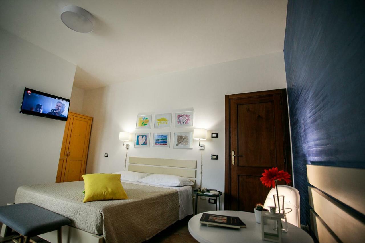 B&B Scirocco House Oliveri Εξωτερικό φωτογραφία