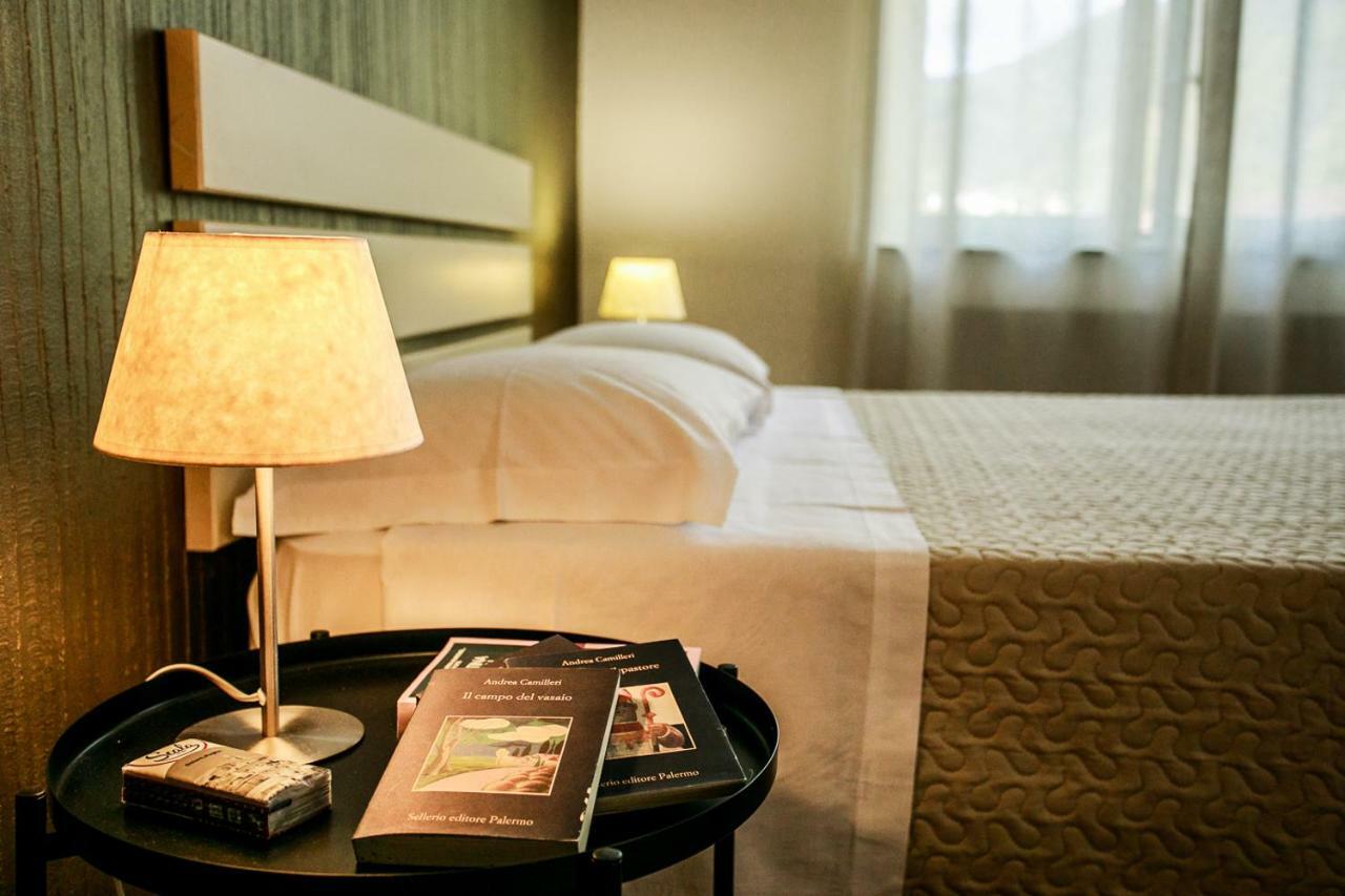 B&B Scirocco House Oliveri Εξωτερικό φωτογραφία