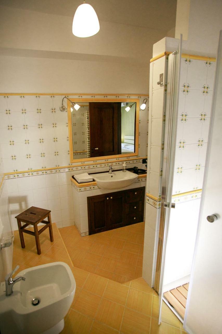 B&B Scirocco House Oliveri Εξωτερικό φωτογραφία