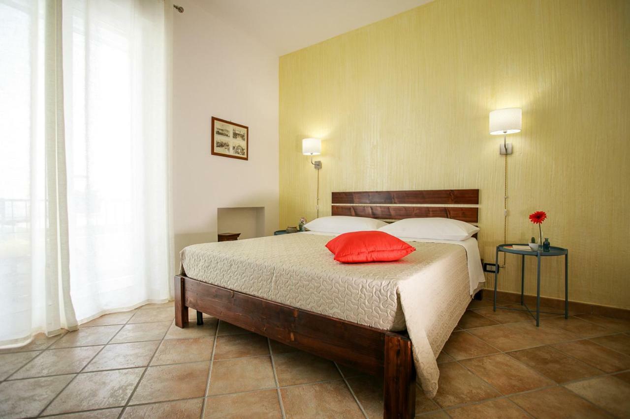 B&B Scirocco House Oliveri Εξωτερικό φωτογραφία