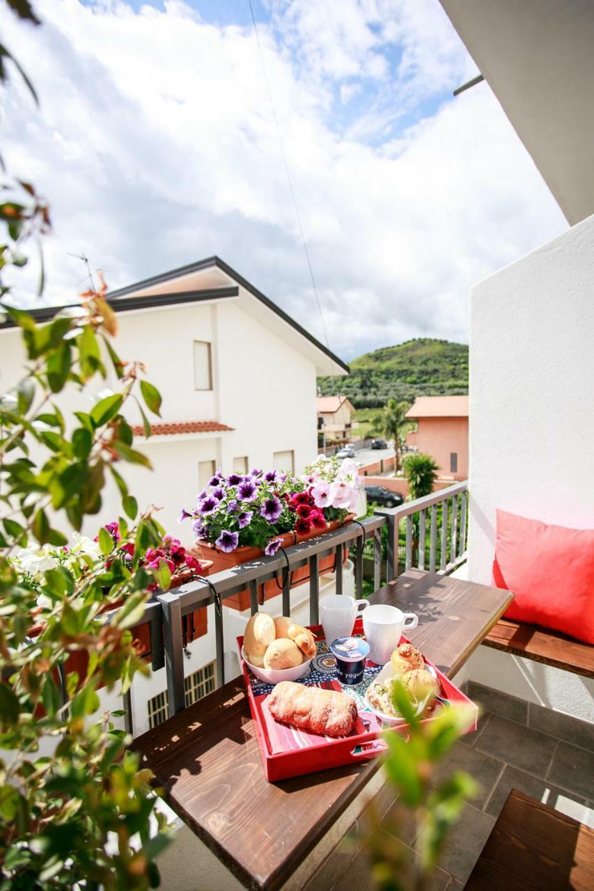B&B Scirocco House Oliveri Εξωτερικό φωτογραφία